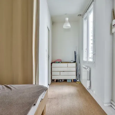 Apartment Pleasant *paris 18* *